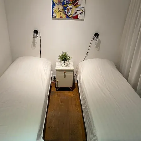 Blom Aan De Gracht 4* دوردريشت