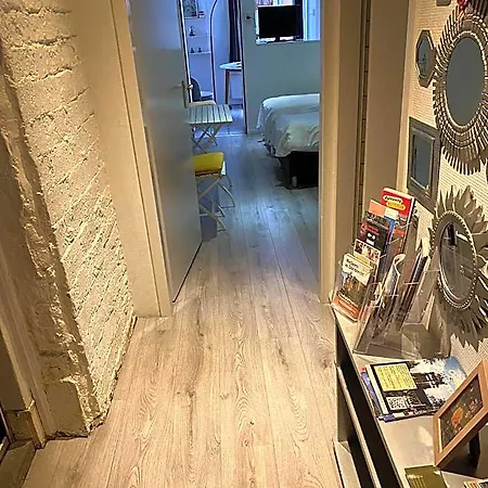 Blom Aan De Gracht Bed & Breakfast 4*