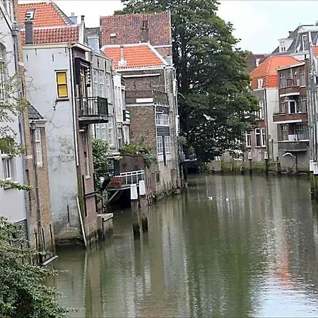 Bed & Breakfast Blom Aan De Gracht
