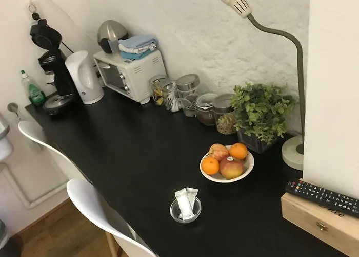 Oda ve Kahvaltı Blom Aan De Gracht 4*